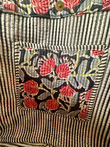 Tulip Black Round Tote