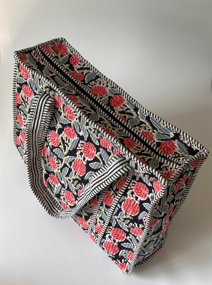 Tulip Black Rectangular Tote